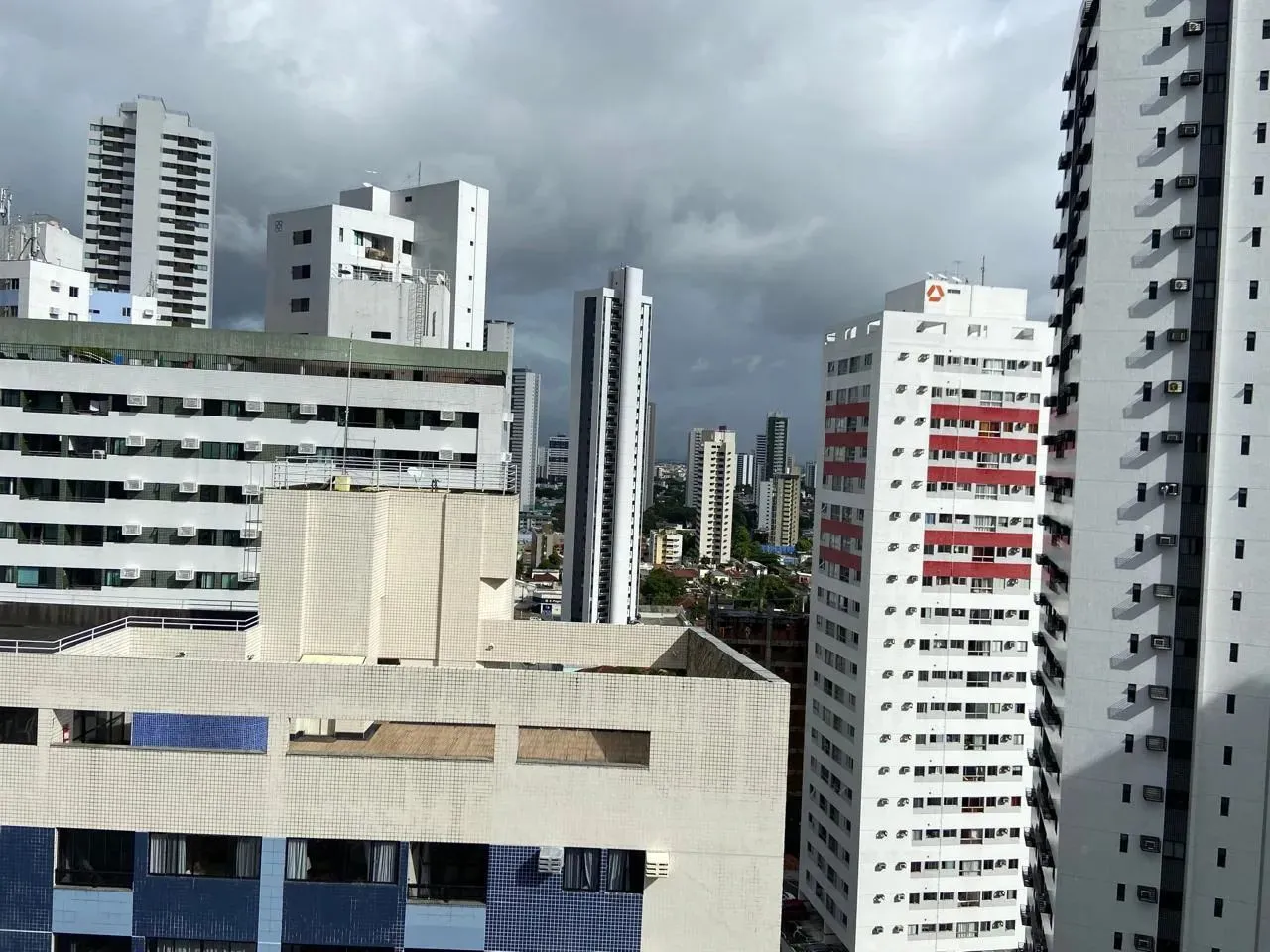 Imóvel para venda com 77 m com 3 quartos, 1 suíte Torre - Recife - PE