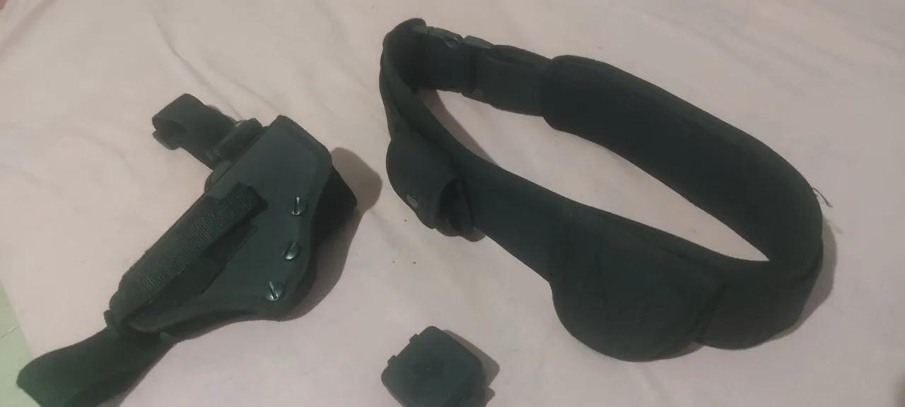 Cinto tático com porta-acessórios