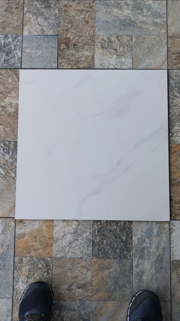 Vendo 63m de piso 52x52cm - Foto 3