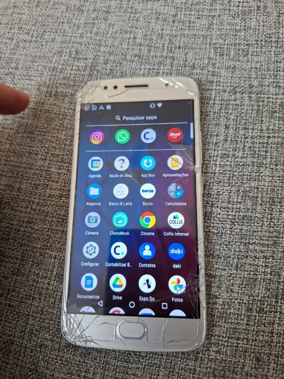 Motorola GS5 - 32GB de Memória - Tela trincada