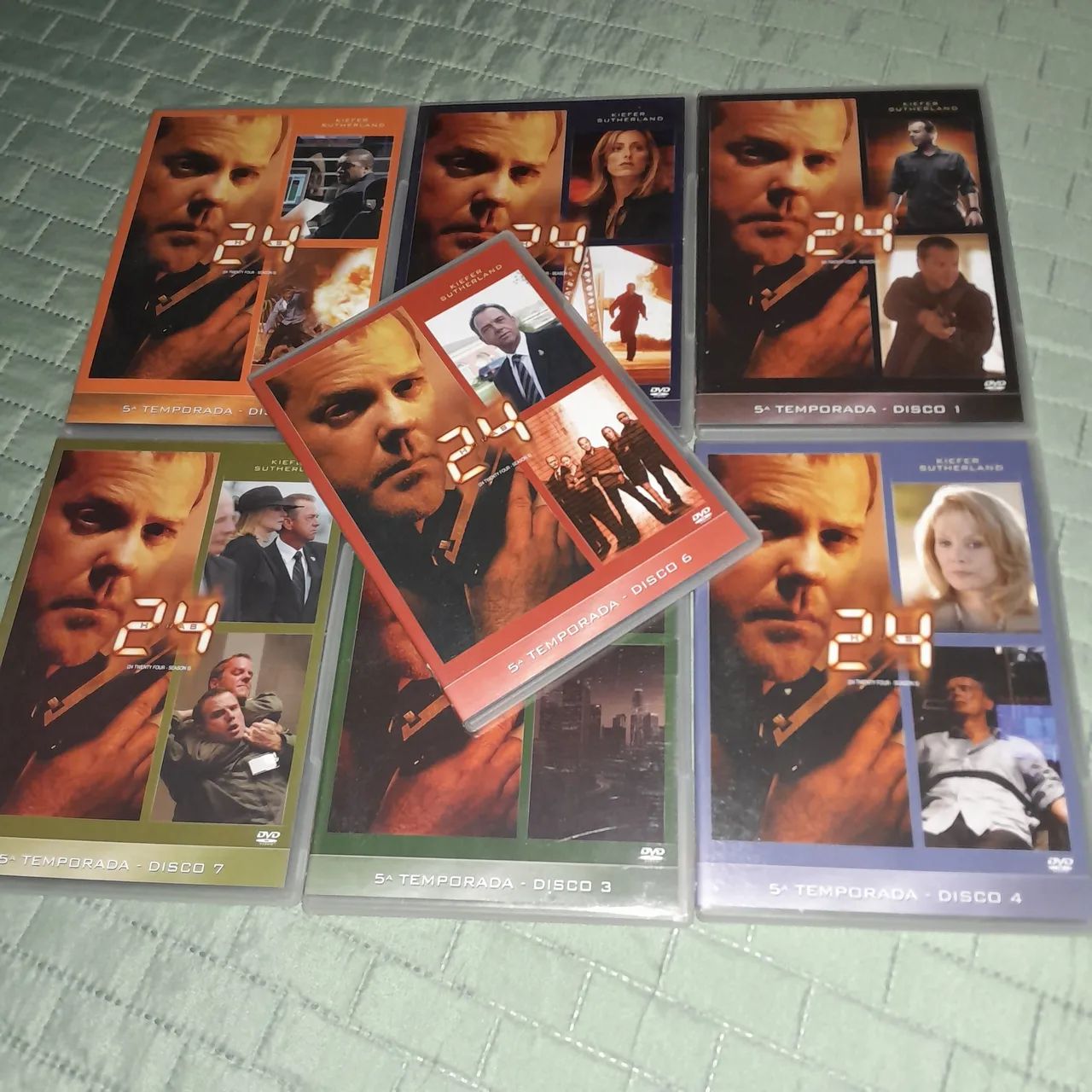 2 Box dvds 24 horas- 5 e 6 temporadas  - Foto 3