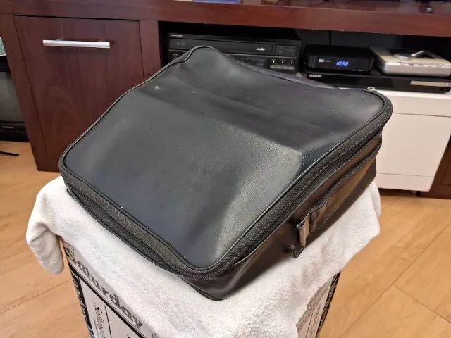 Máquina de escrever Olivetti Studio 45 - Conservada - Foto 6