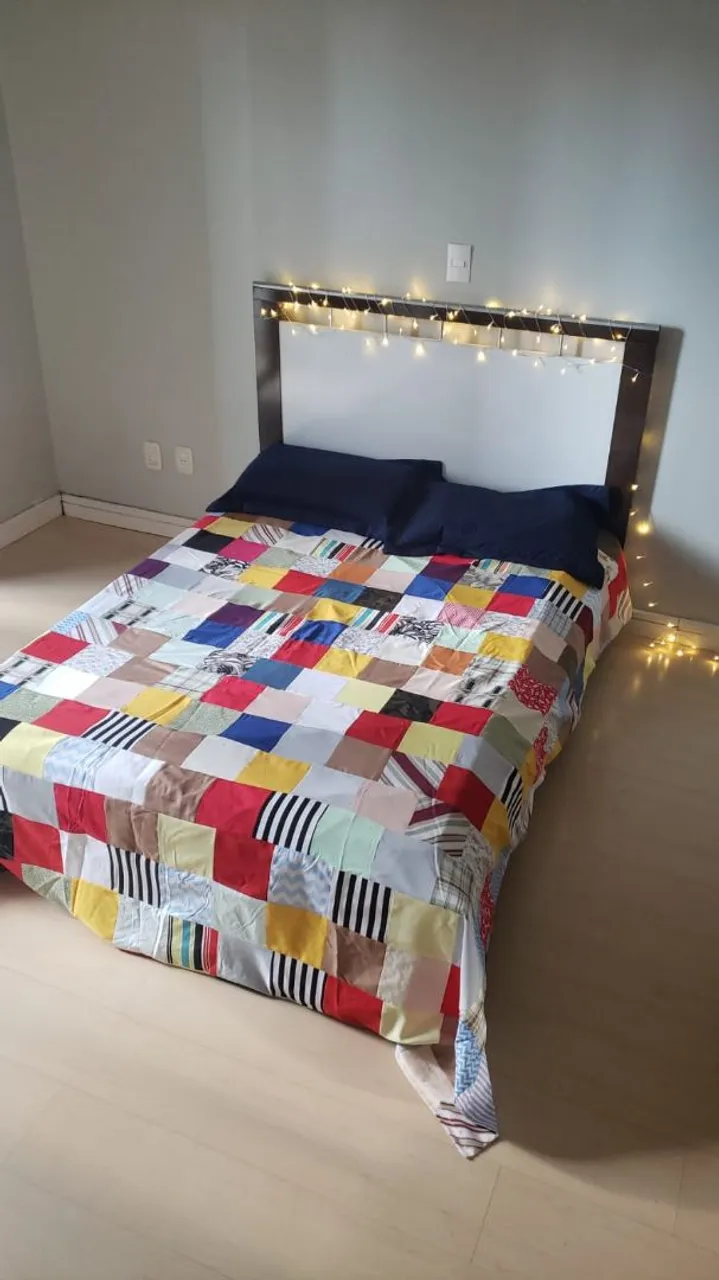 Cama de casal com colchão