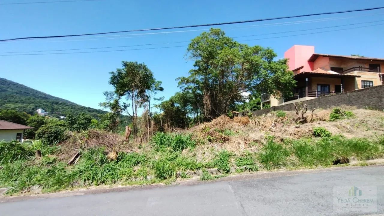 Terreno à venda no bairro João Paulo - Florianópolis/SC