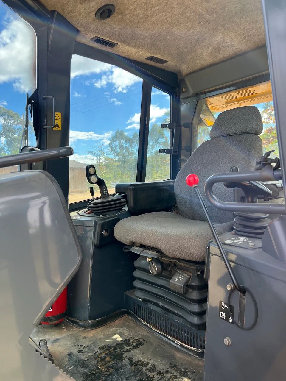 Trator esteira JHON DEERE 750J - Foto 6