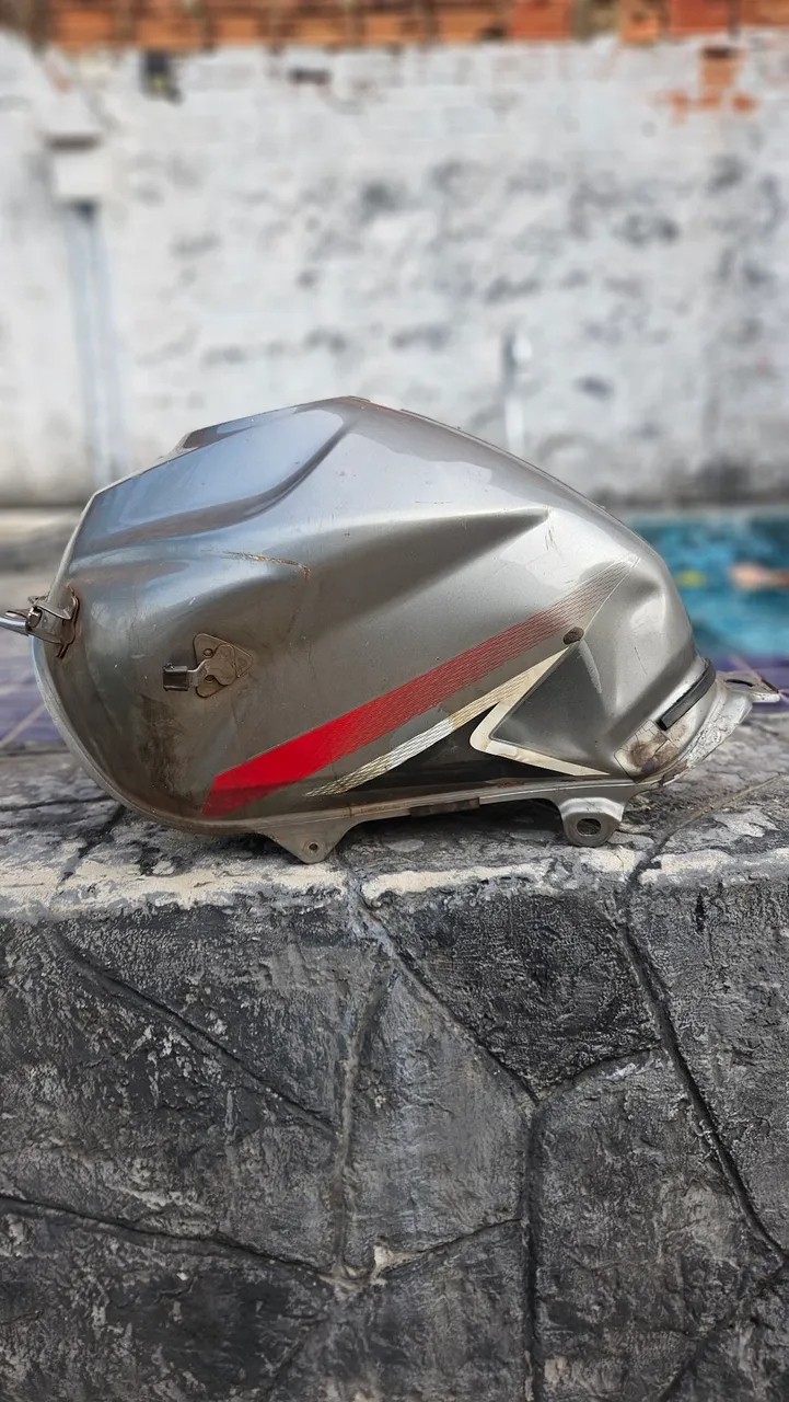 Tanque cb Twiister 2019