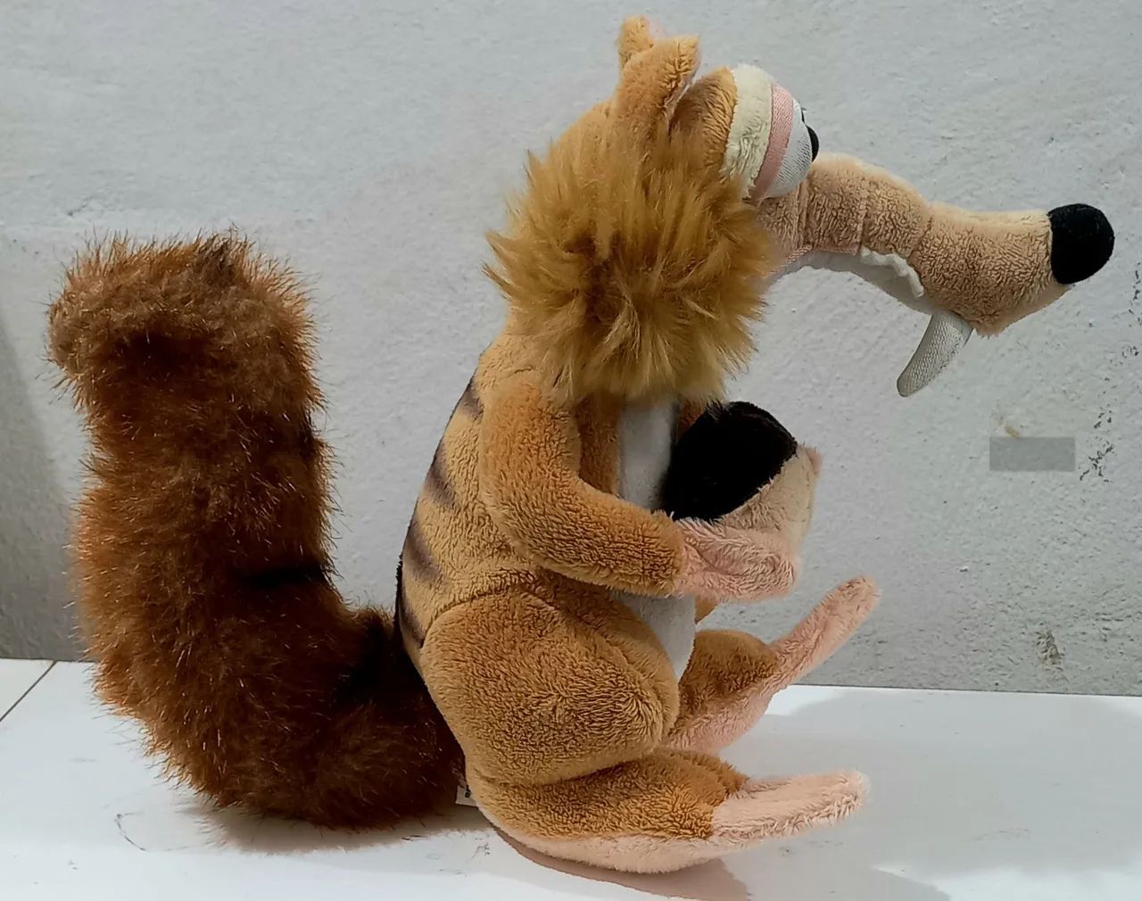 Pelúcia Scrat Esquilo A Era do Gelo Original  - Foto 2