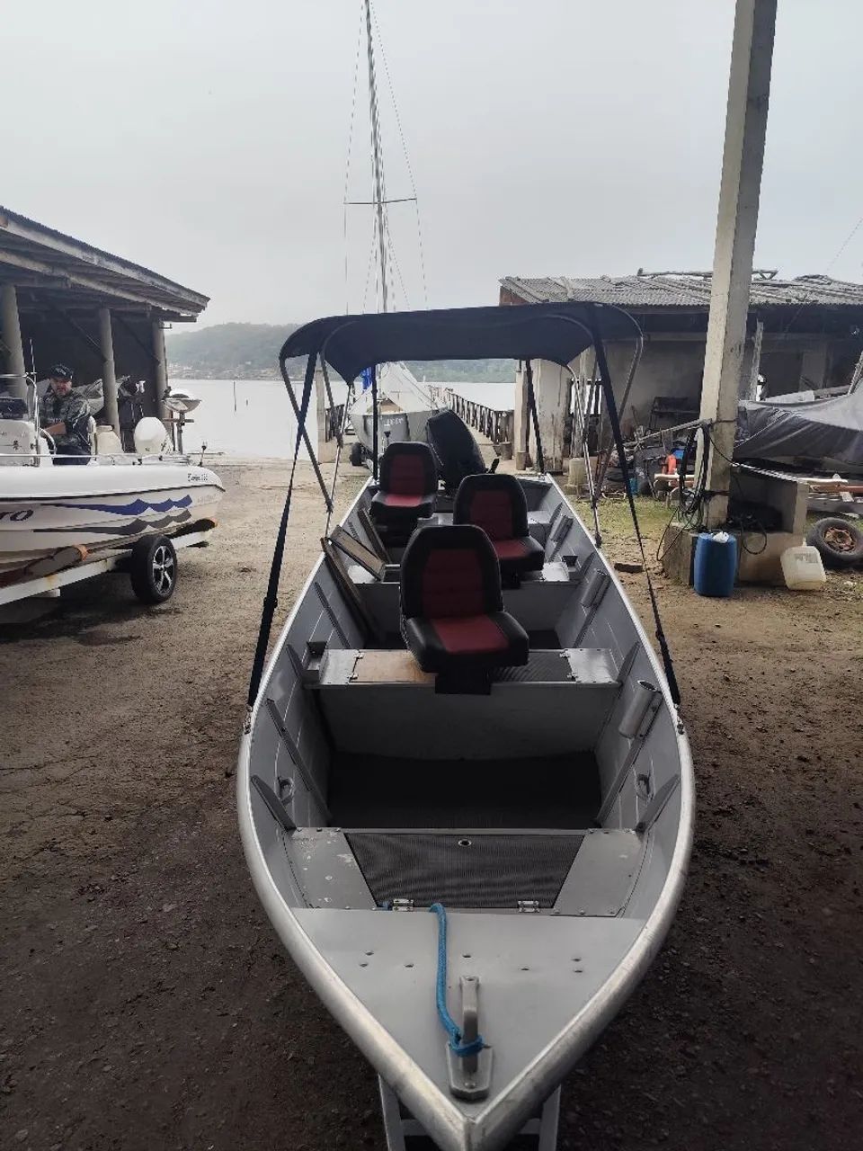 Barco de pesca ano 2021