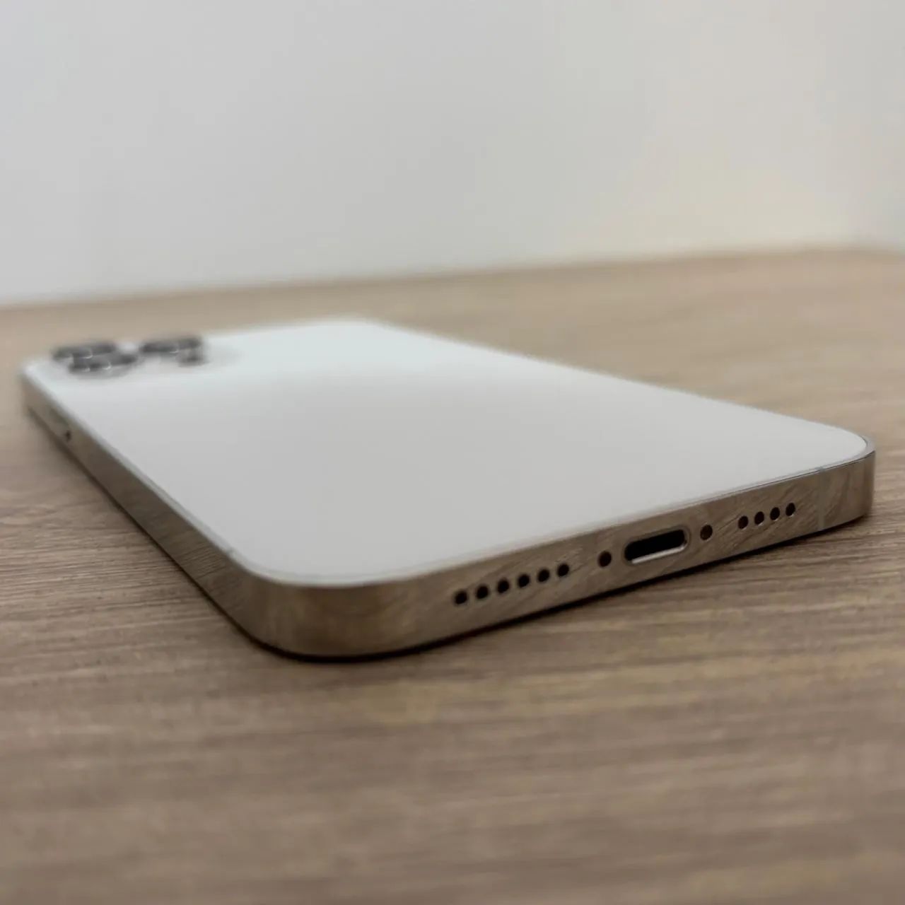 iPhone 14 Pro 128gb branco - Celulares e Smartphones - Indusville