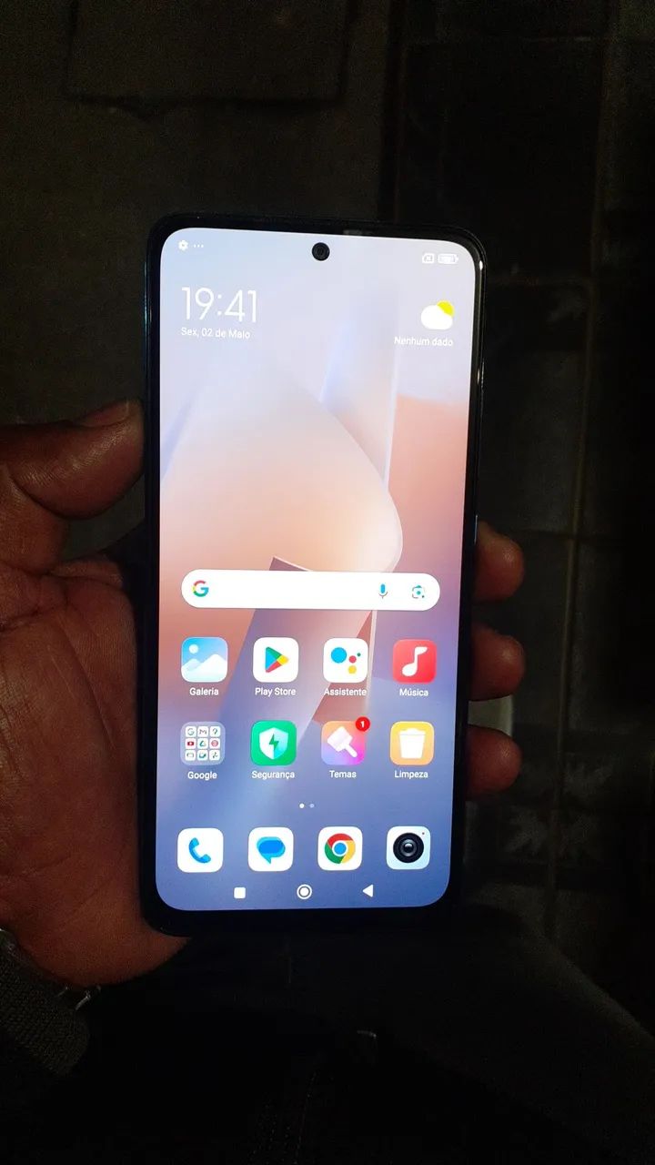 Note 11s 128gb 8gb ram tudo funcionando perfeitamente 