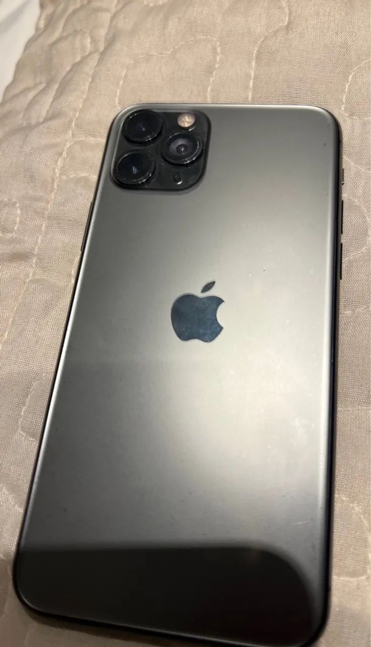 iPhone 11 Pro ótimo estado, sem arranhões - Foto 2