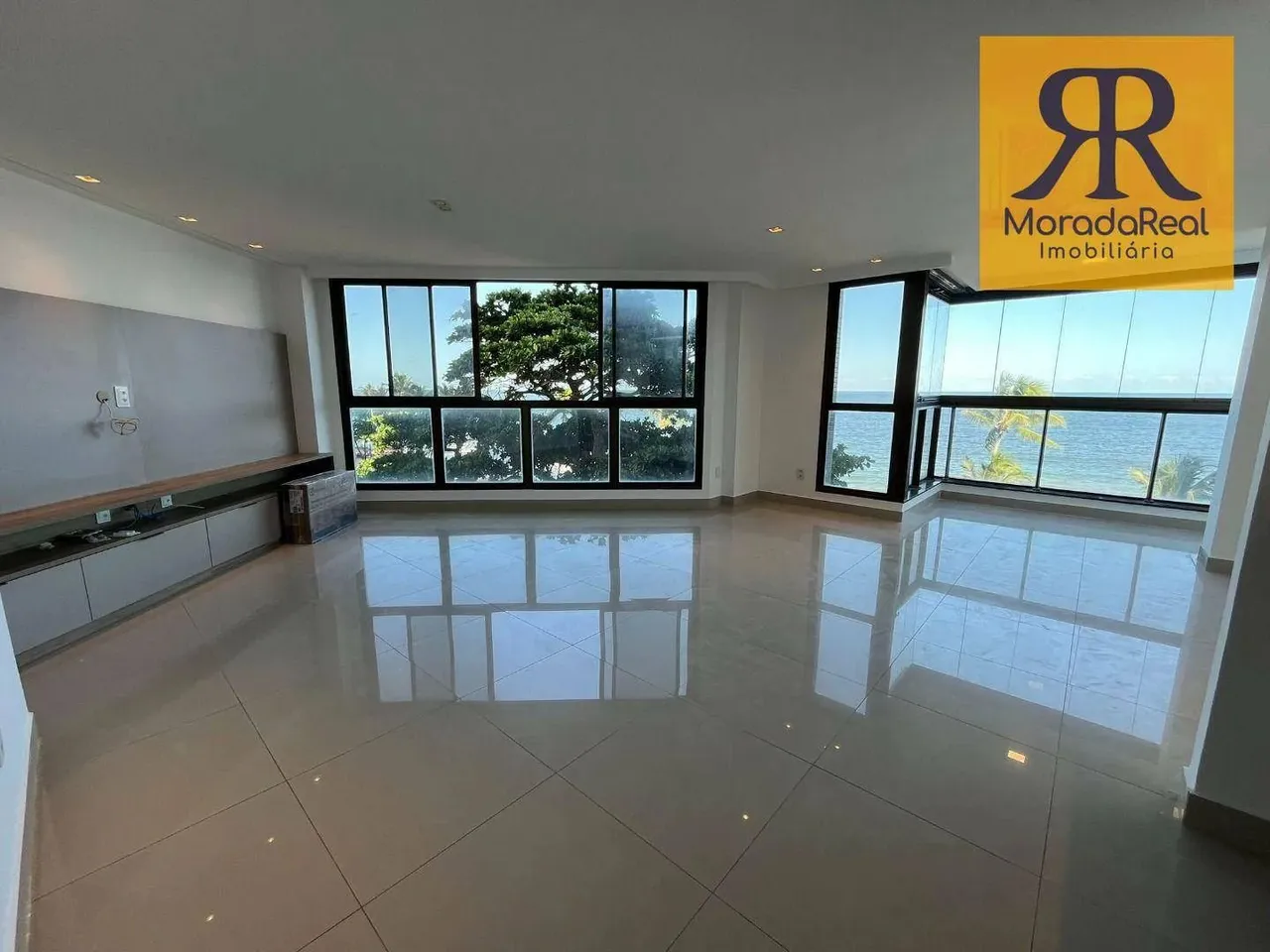 Apartamento com 3 suítes na Beira-mar para alugar, 160 m² por R$ 14.500/mês - Boa Viagem -