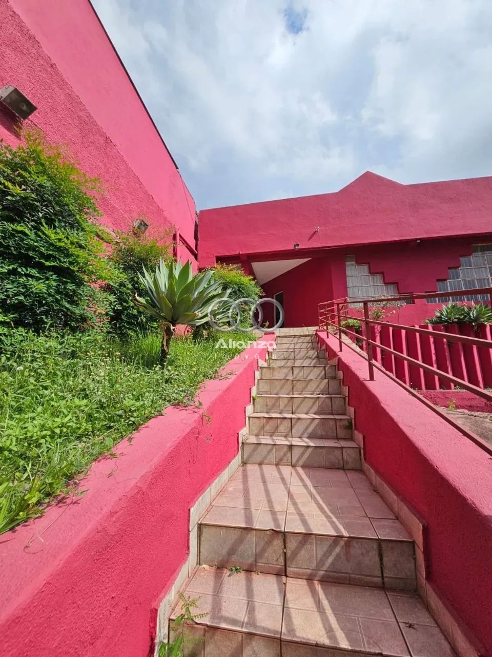 Casa Comercial à Venda - Bairro Floresta !! - Foto 2