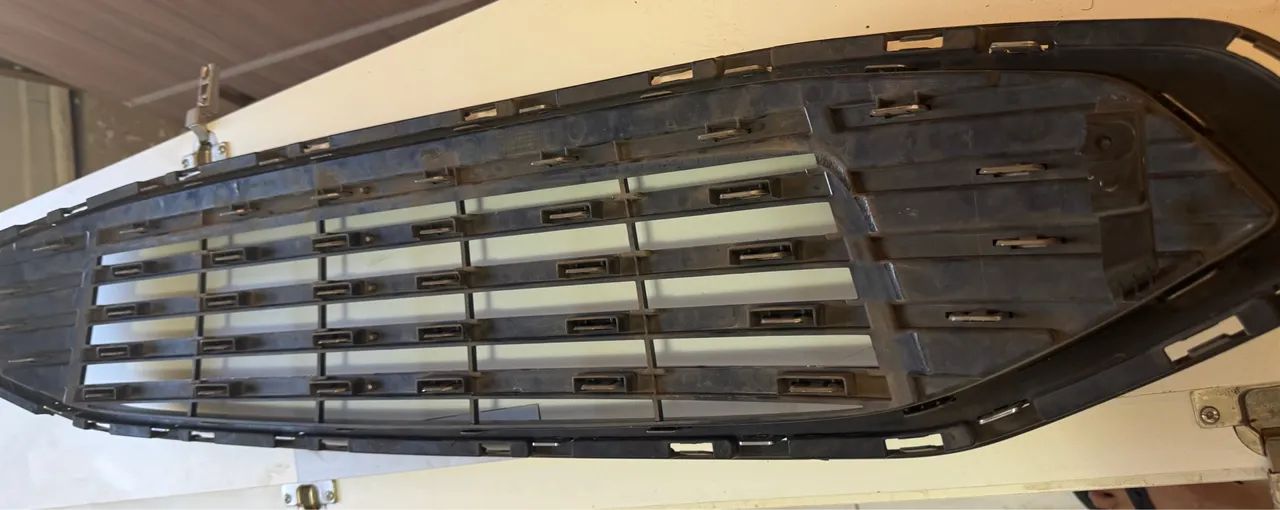 Grade frontal Ford Fusion - Foto 4