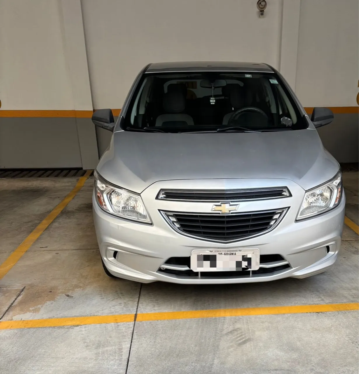 Carro Ônix MT 1.0 LT 2016