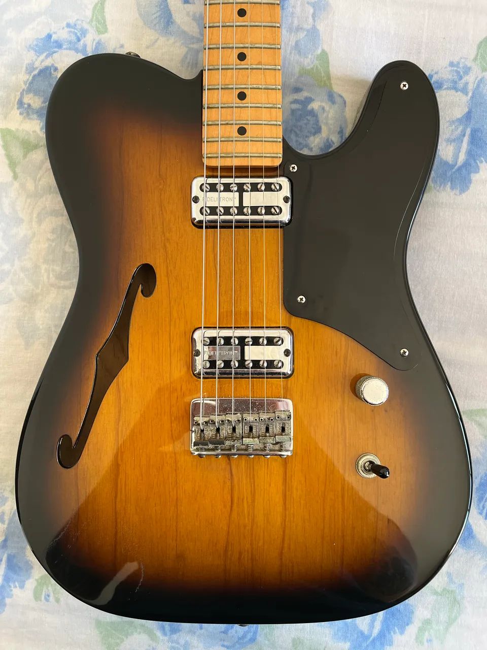 Fender Telecaster Thinline  - Foto 2