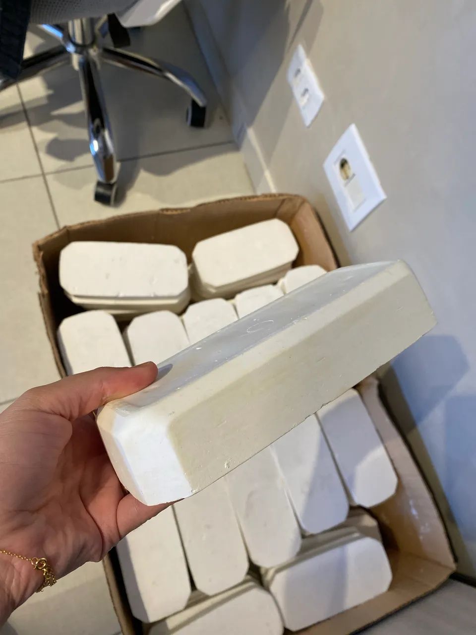 COBOGÓ DE GESSO / TIJOLO DE GESSO - Foto 4