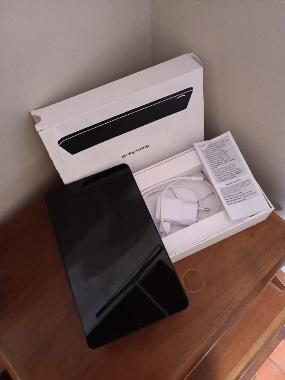 Tablet Samsung semi-novo 