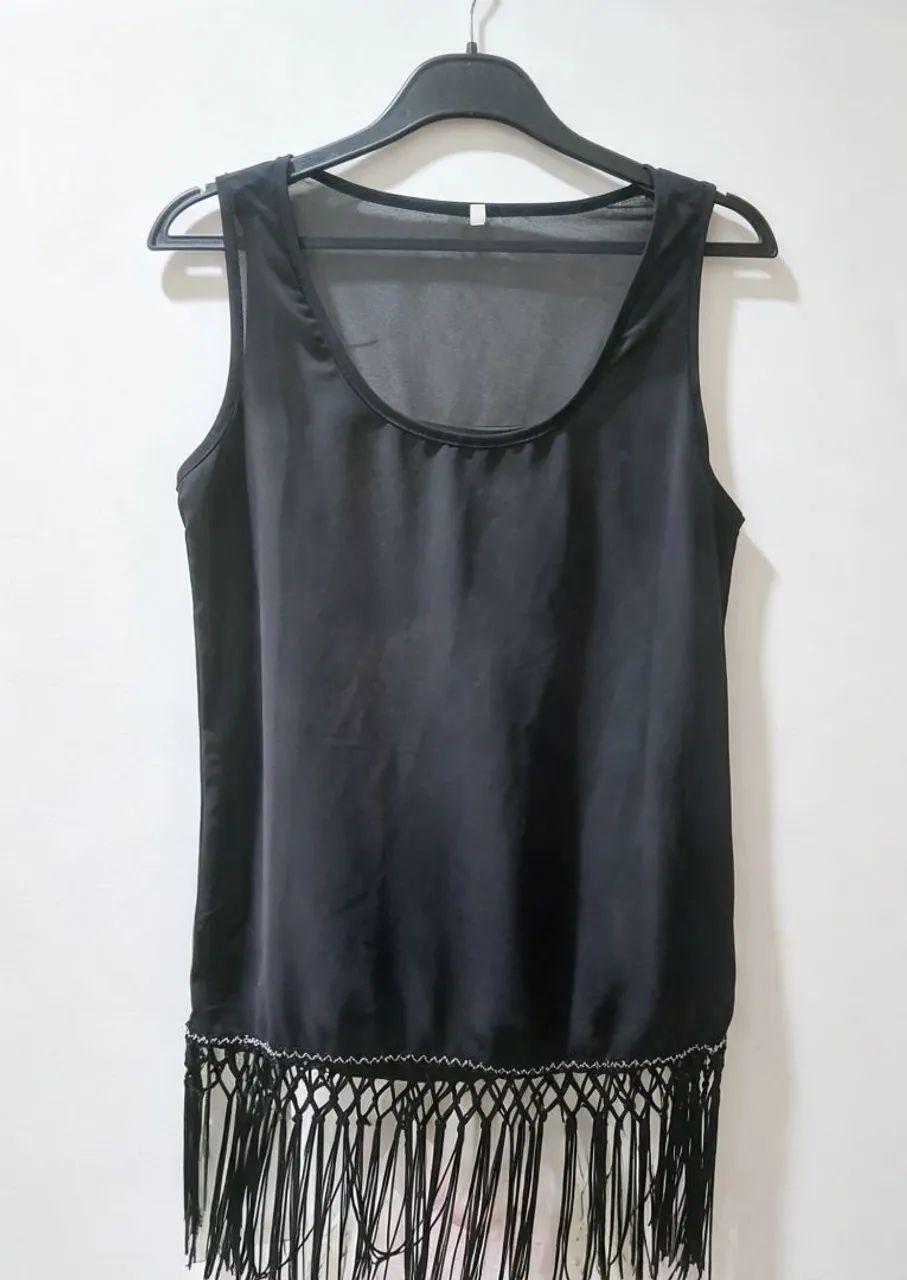 VENDO BLUSA