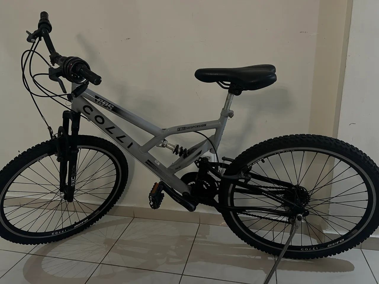 BICICLETA ARO26 350,00 