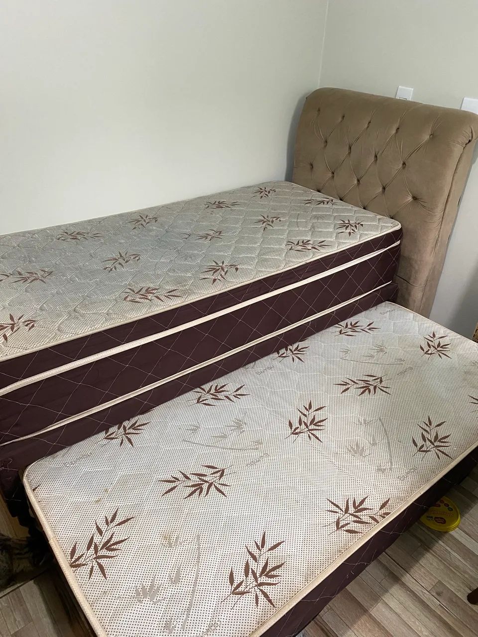 Cama,cabeceira,cama auxiliar em baixo  - Foto 2