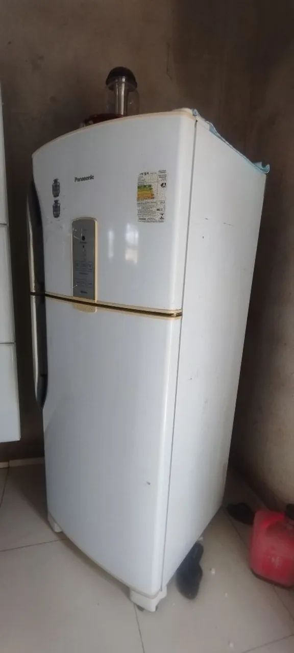 Geladeira Panasonic 