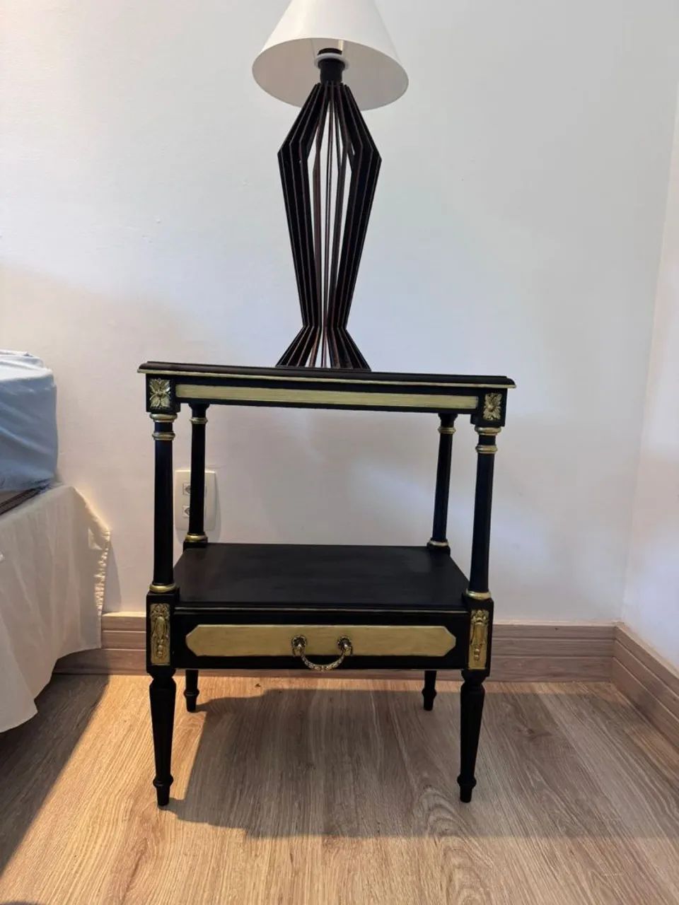 Par de mesa cabeceira Luís VXI  - Foto 5