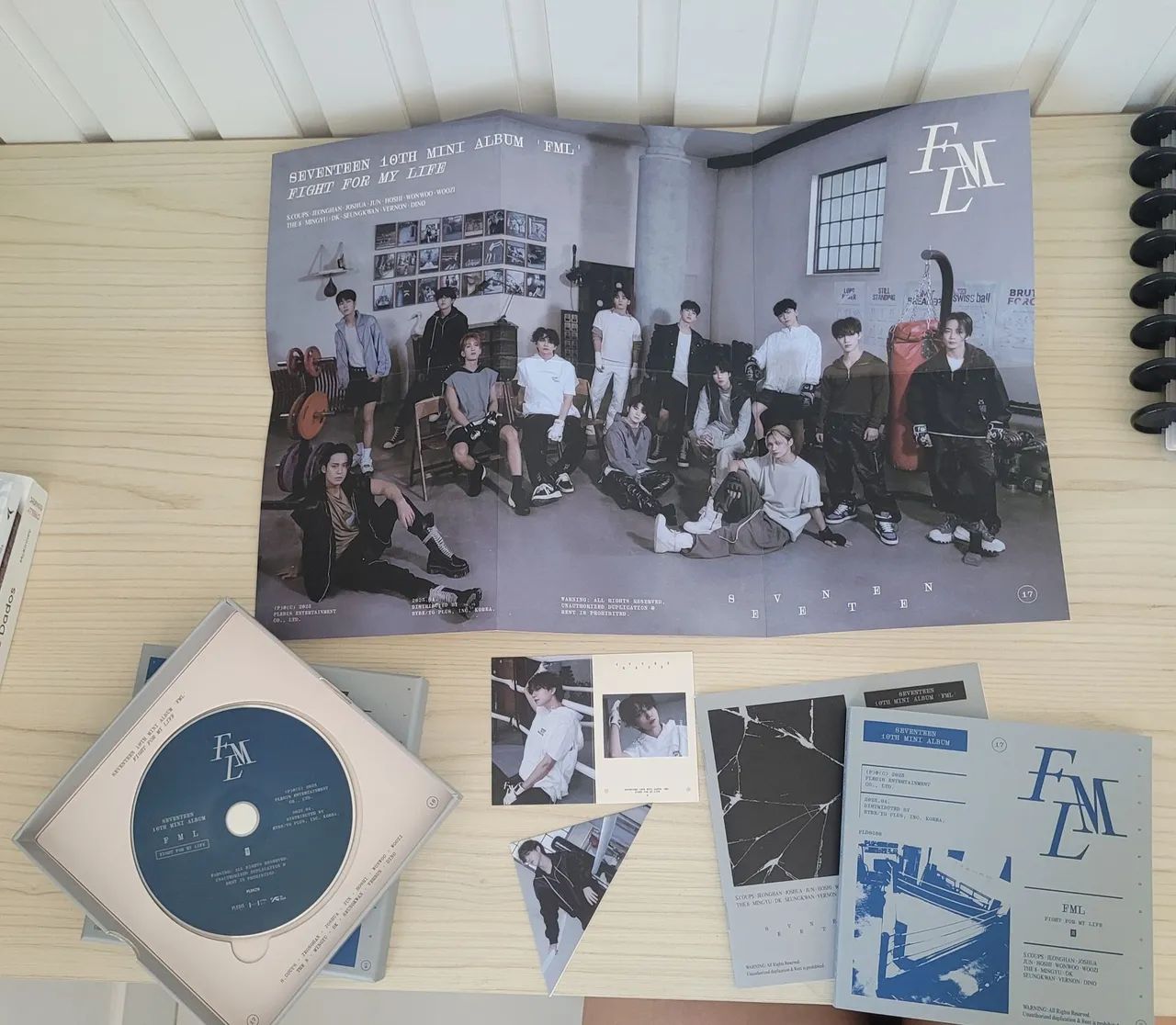 Álbum FML Seventeen