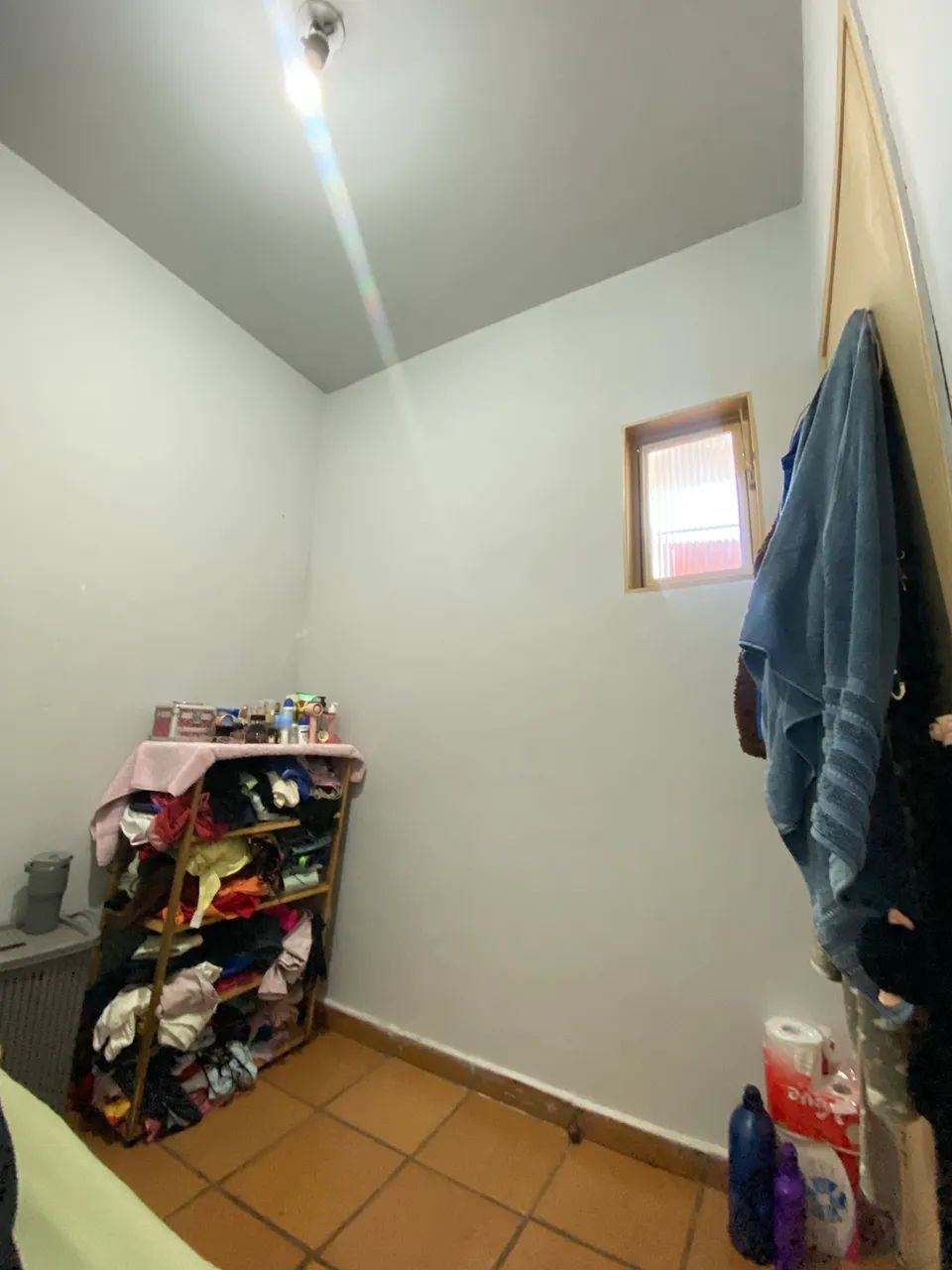 VAGA FEMININA - ALUGUEL DE QUARTO NO CENTRO DA CIDADE 