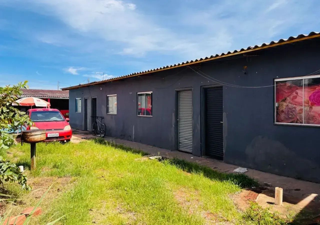CASA A VENDA  ARNIQUEIRAS | R$ 450.000
