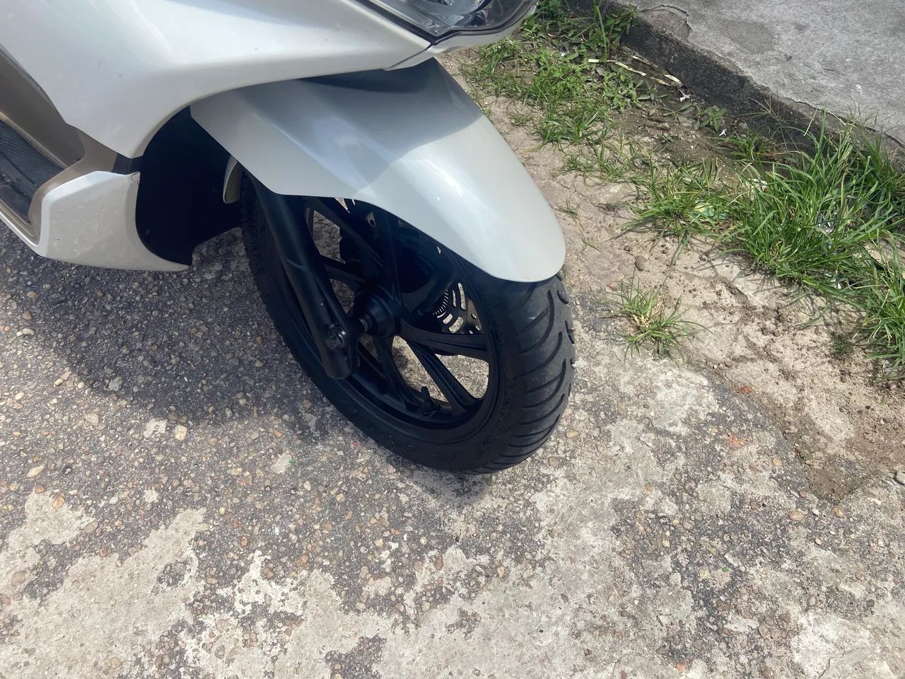 PCX deluxe selada quitada  - Foto 2