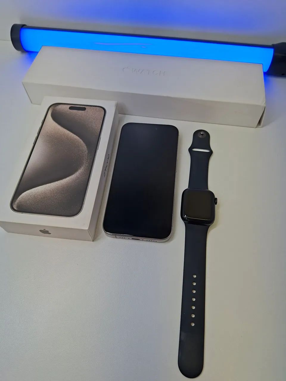 Iphone 15 Pro + Apple Watch 7 - Foto 3