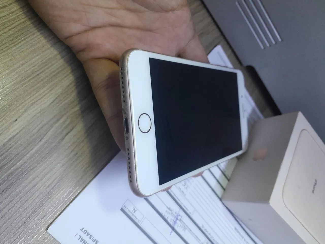 Íphone 8 plus 64GB - Celulares e Smartphones - Jardim Cidade