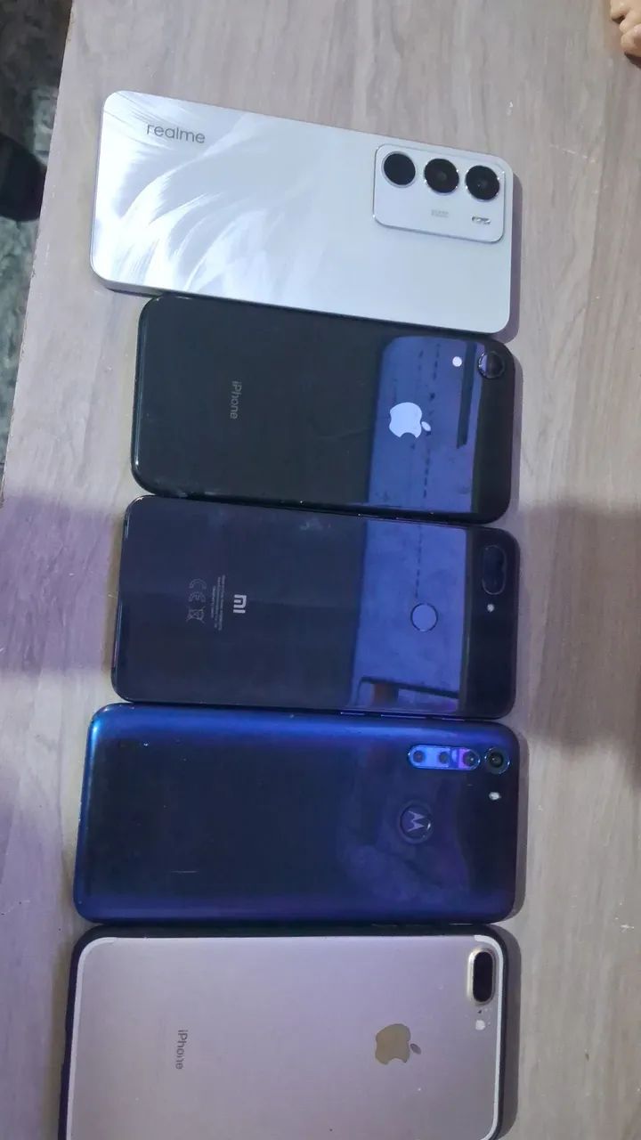 Lote de celulares quebrados