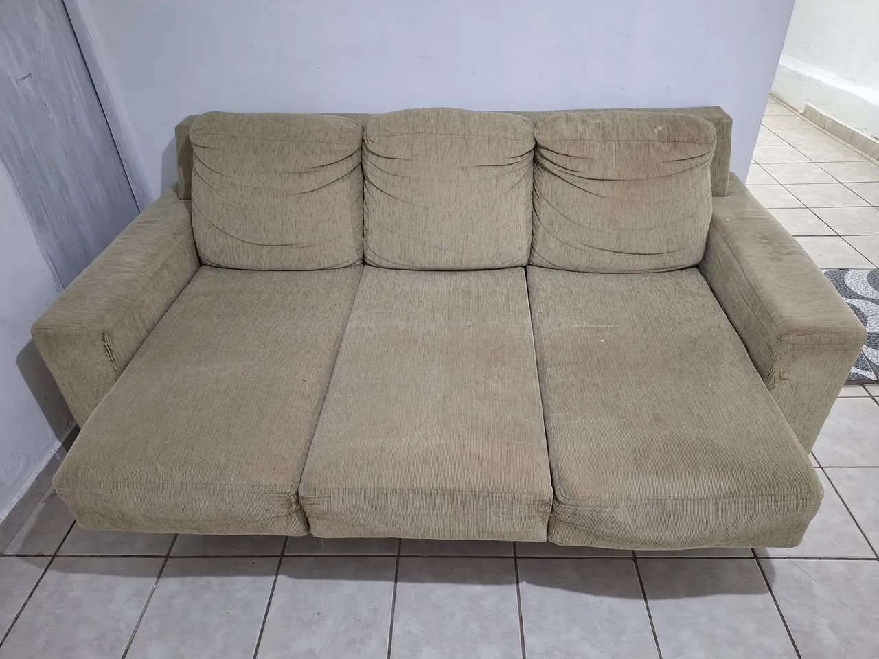 Sofá 3 lugares retrátil  - Foto 4
