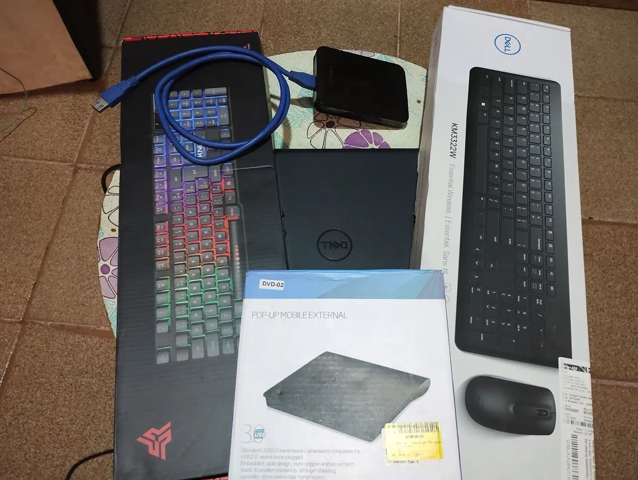 NOTEBOOK DELL INSPIRON 15 3525 - Foto 4