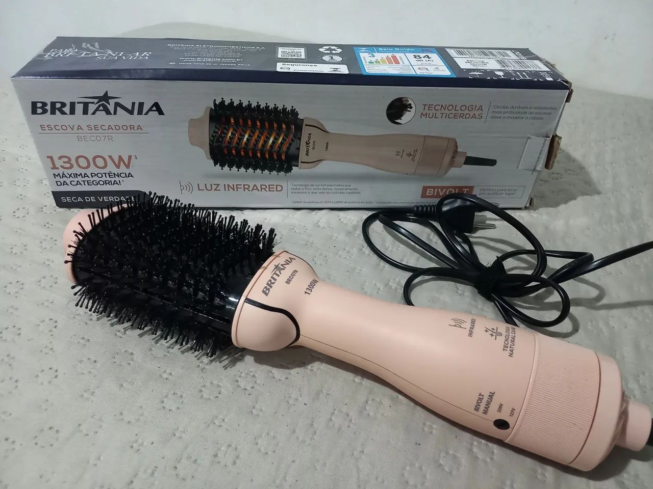 Escova Secadora Britania BECO7R