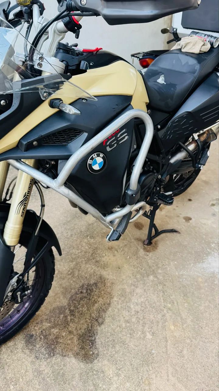 F800 adventure 