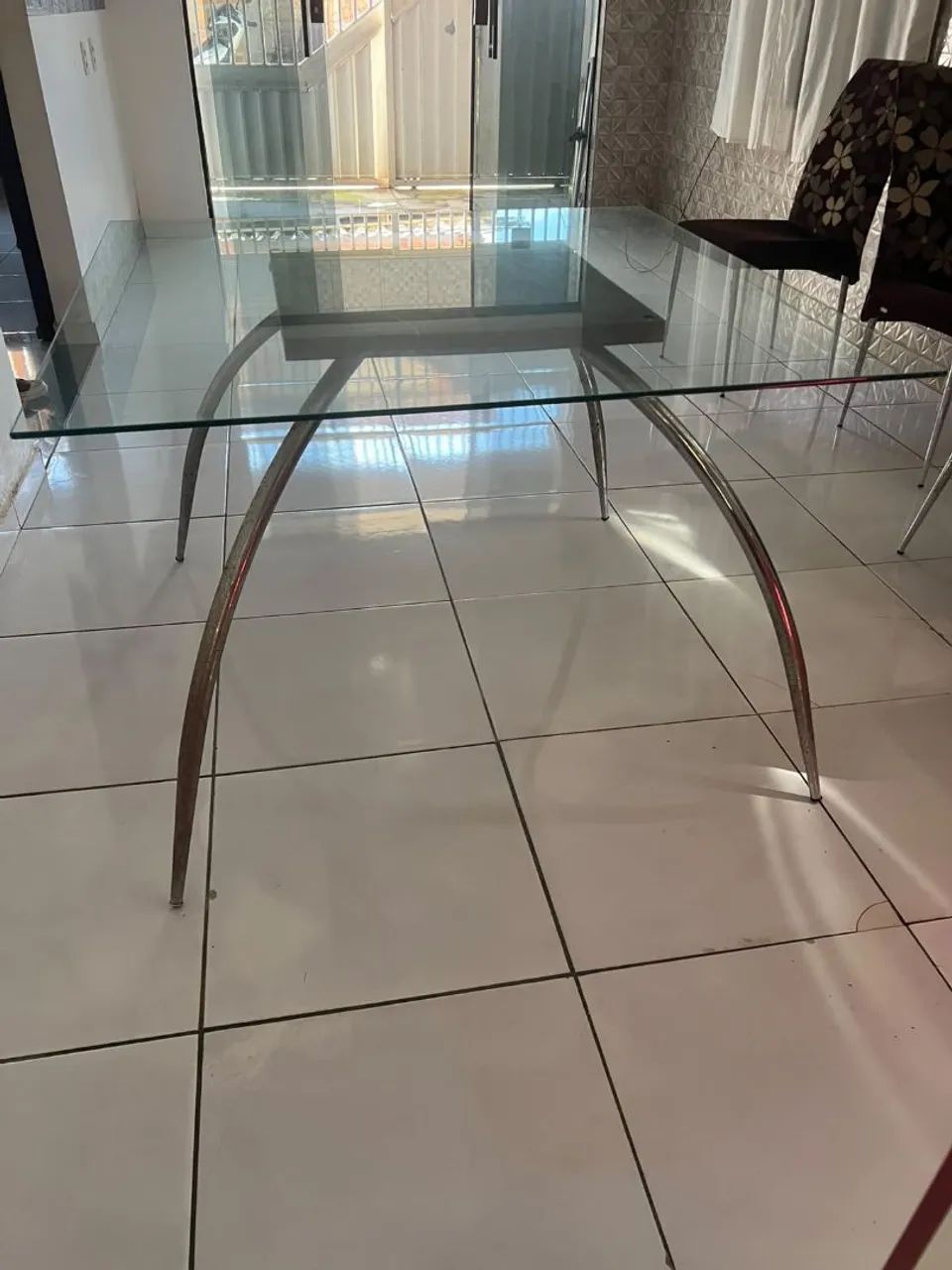 MESA DE JANTAR C/ TAMPO DE VIDRO  - Foto 2
