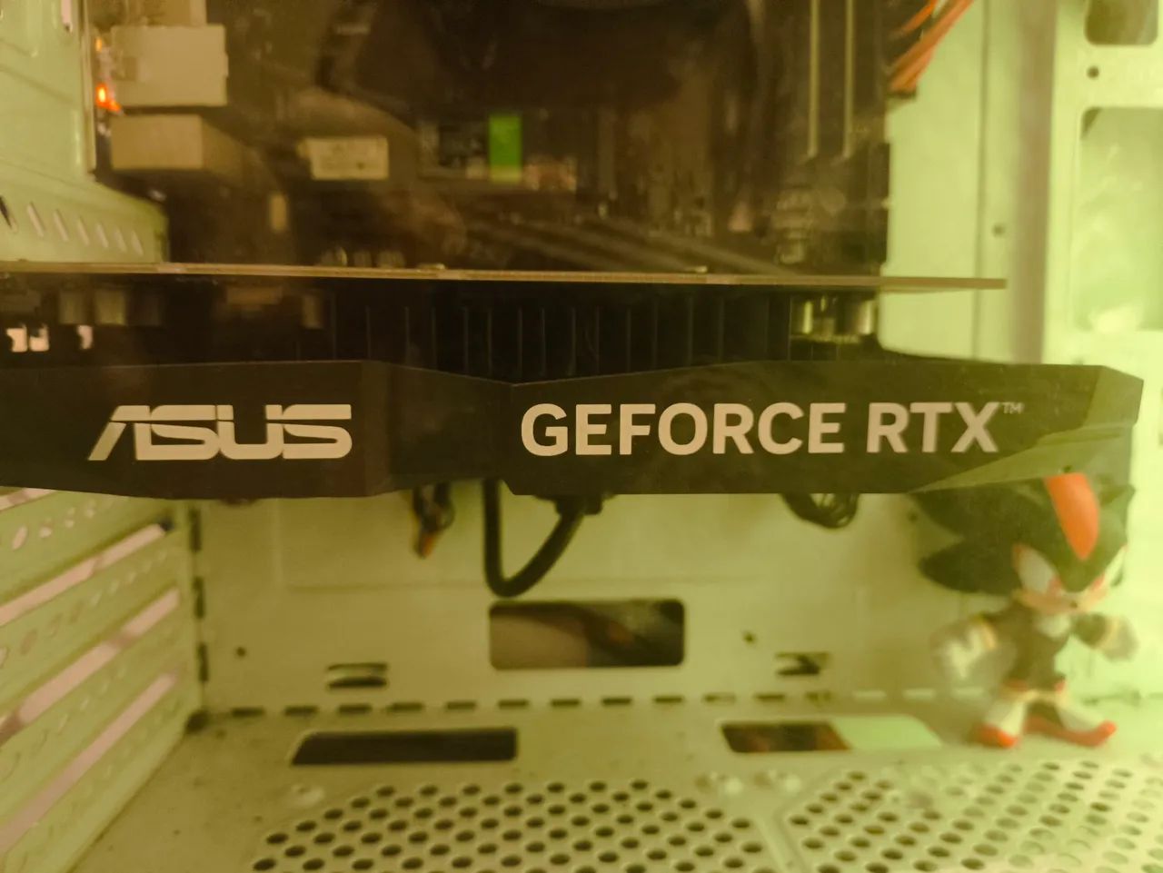 Placa de vídeo RTX 3050 6gb Asus (USADA)