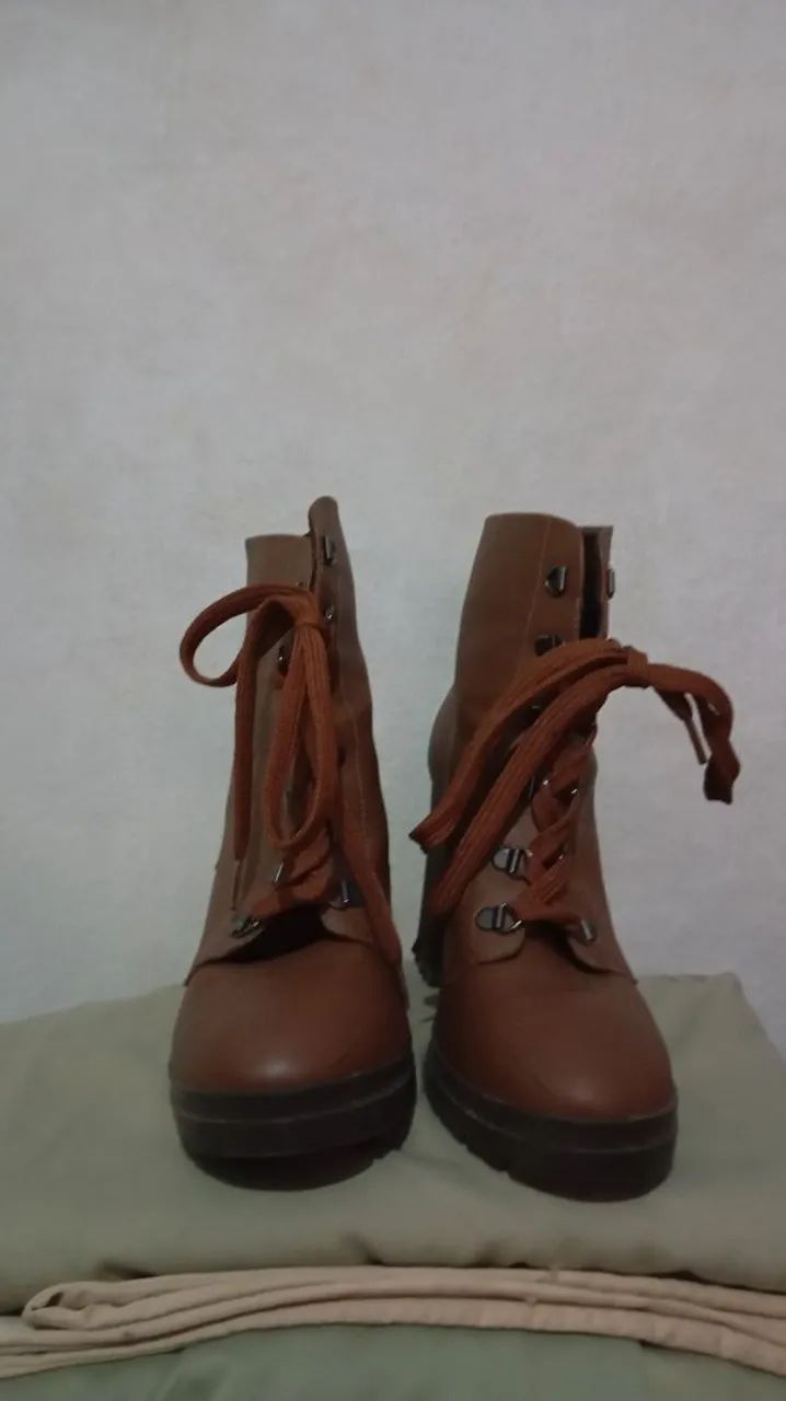 Bota de couro - Foto 3