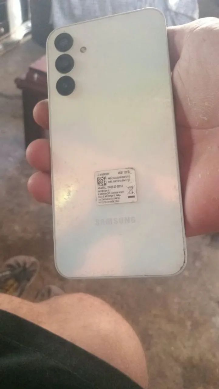 Pra vende logo 4GB i 128 giga 