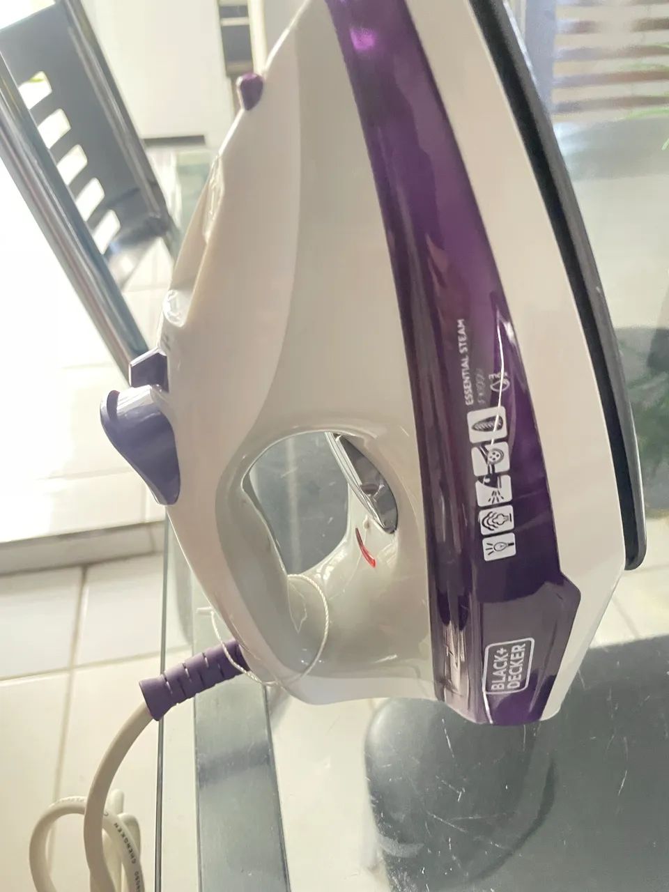 Ferro de passar Black+Decker  - Foto 3