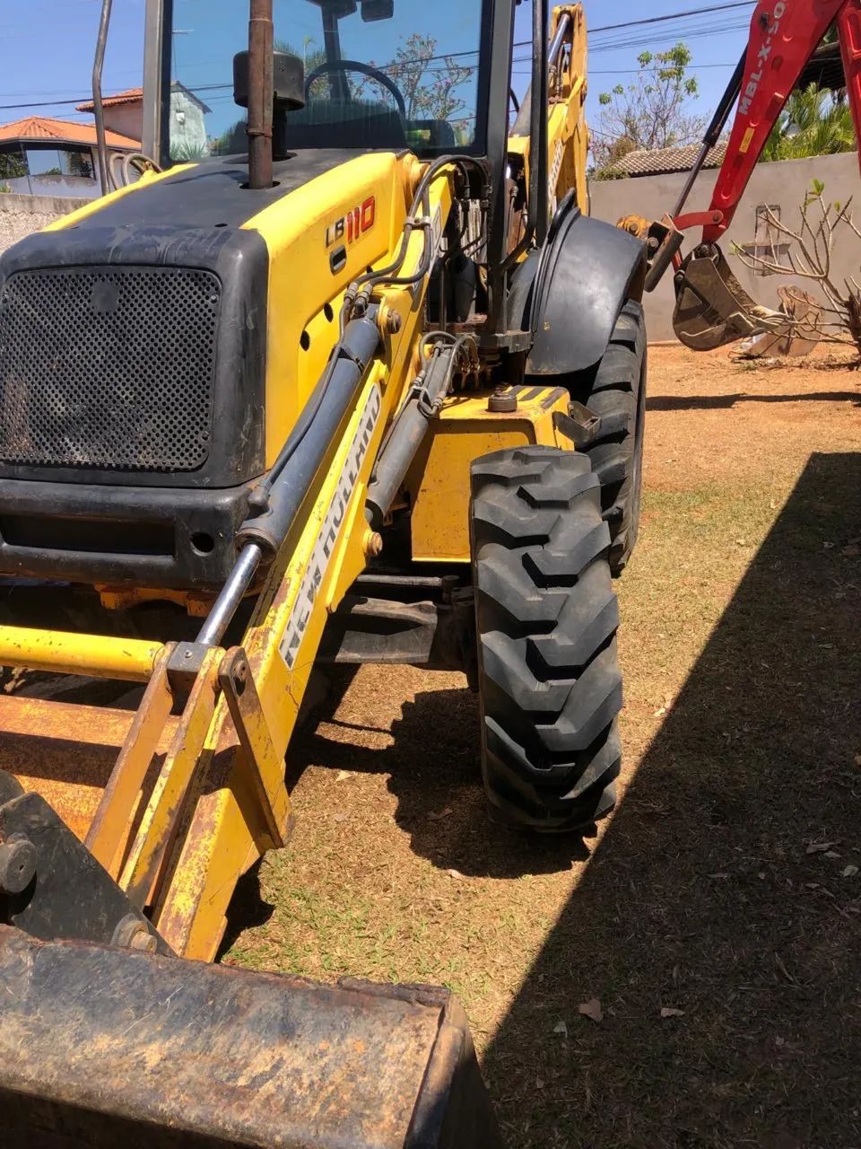 Retroescavadeira New Holland Lb110 - Foto 6