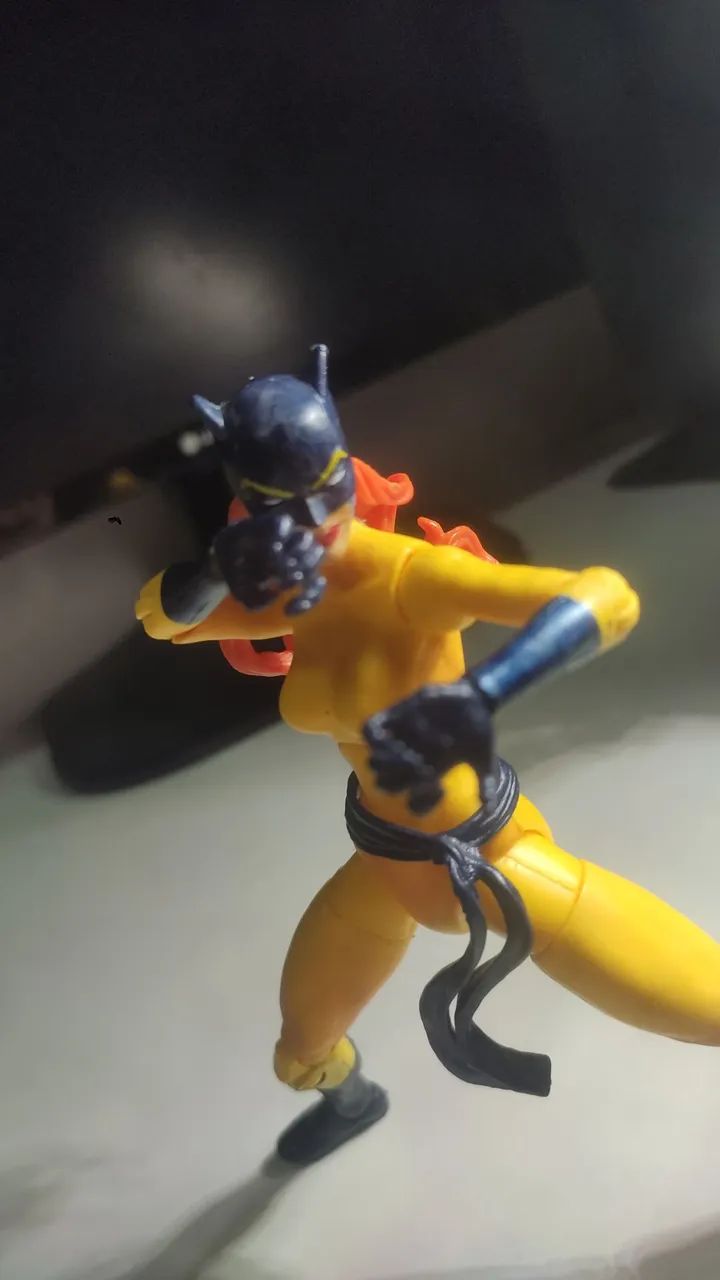 Action Figure Marvel Legends Hellcat - Foto 4