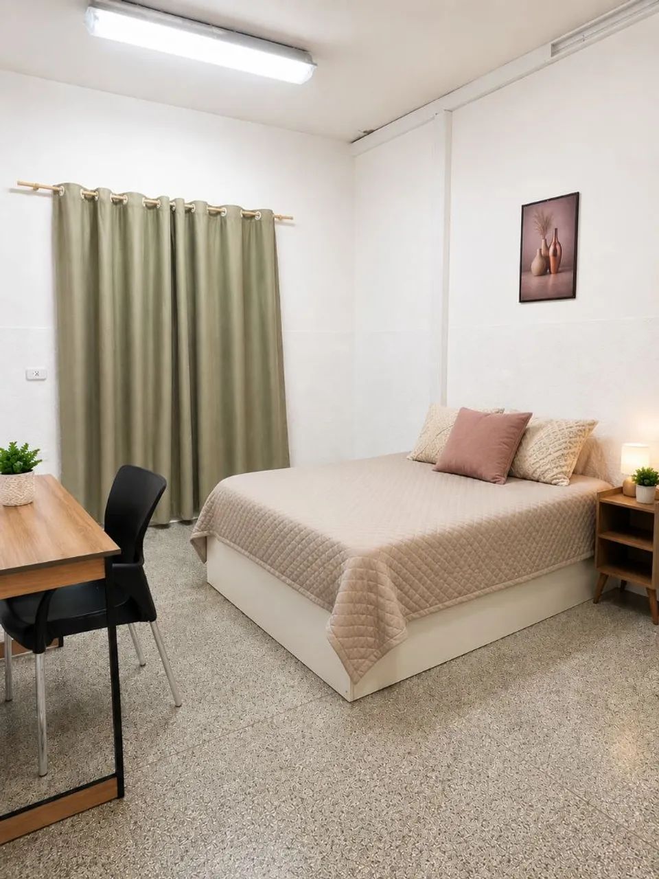 Aluga-se Quarto suíte em vinhedo centro a partir de $900,00