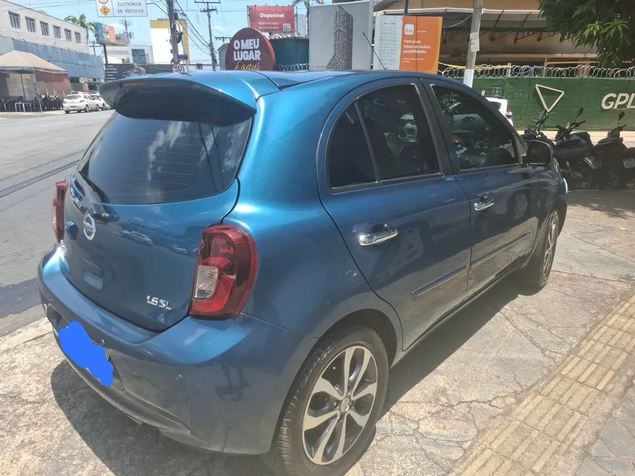 Nissan March MARCH SL 1.6 16V Flex Fuel 5p 2016