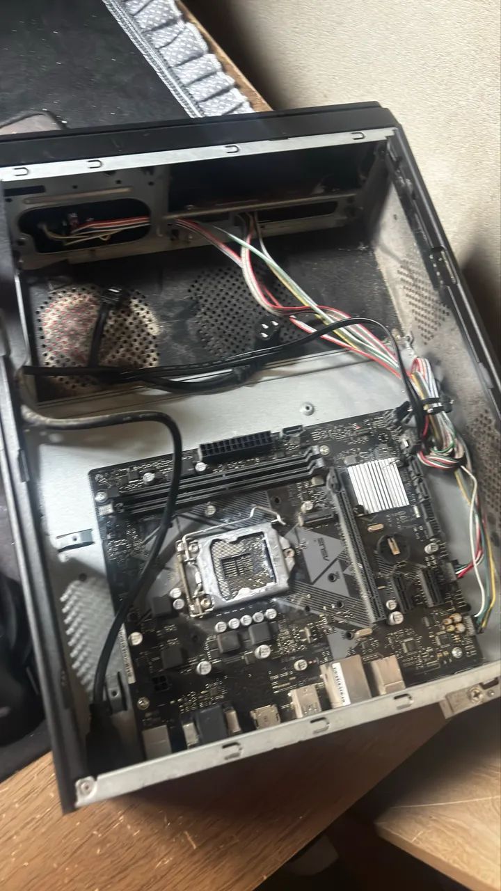 VENDO GABINETE DE PC - Foto 3