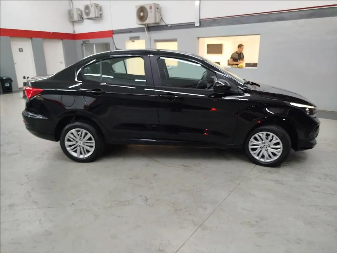Fiat Cronos Drive 1.3 8V Flex Aut. 2023 - Foto 4