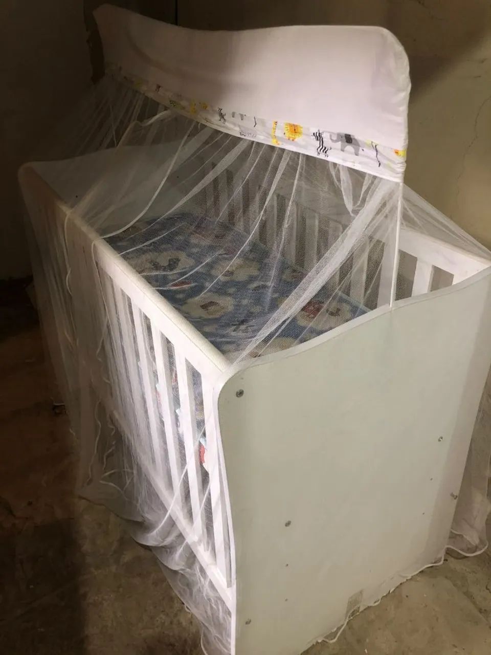 Vendo berço usado  - Foto 2